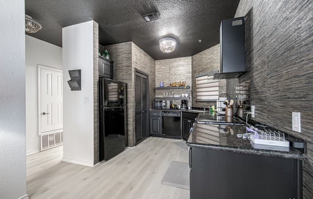 rental at 20  Tapatio Dr E Unit 203 in Boerne, TX — photo 4