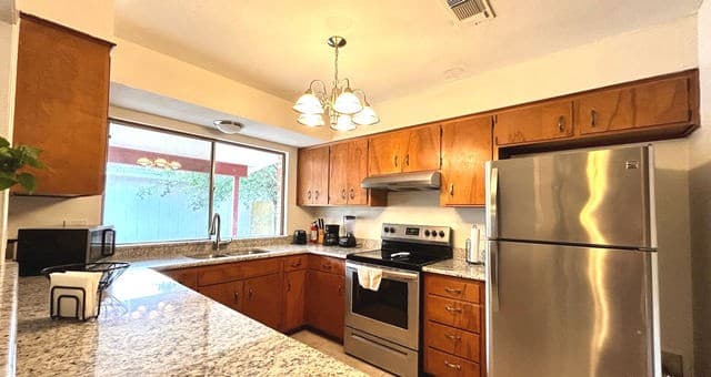 rental at 6216  Rue Marielyne St in Leon Valley, TX — photo 4