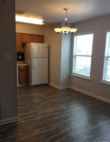 rental at 10551  Starcrest Dr Unit TOP RIGHT SIDE UNIT in San Antonio, TX — photo 2