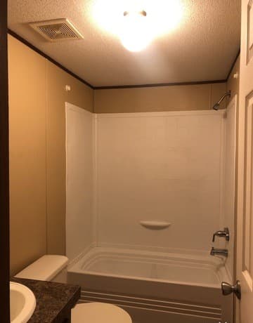 rental at 1914  14th St Unit 12 in Hondo, TX — photo 5