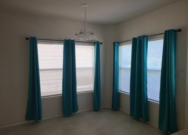 rental at 7207  Painter Way in San Antonio, TX — photo 5