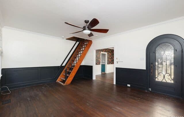 rental at 418 W Rosewood Ave in San Antonio, TX — photo 4