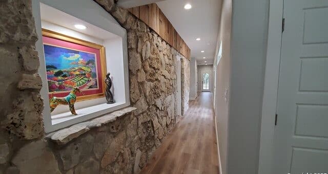 rental at 9810  Park Dr in Helotes, TX — photo 5