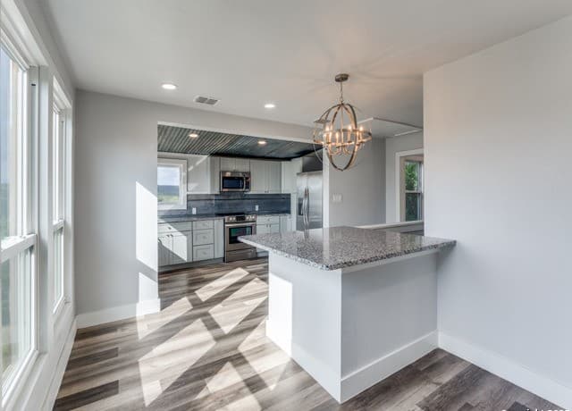 rental at 238  Ledgeview in Canyon Lake, TX — photo 5