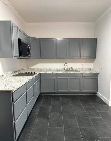 rental at 603  Summit Unit 2 in San Antonio, TX — photo 2