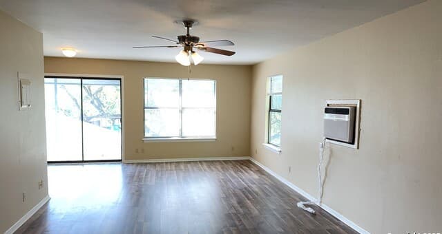 rental at 3815  Ridgeline Unit UPSTAIRS APARTMENT in San Antonio, TX — photo 3