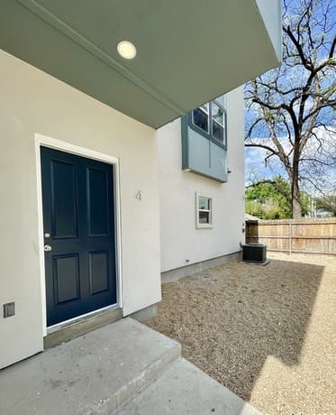 rental at 603 W Euclid Ave Unit 4 in San Antonio, TX — photo 5