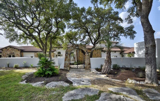 4-bedroom rental at 202 Waterstone in Boerne, TX — photo 1