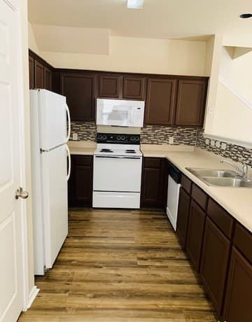 3-bedroom rental at 5754 Golf Heights Unit UNIT 2 in San Antonio, TX — photo 1