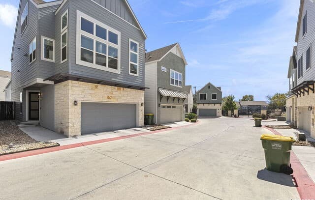 rental at 5843  Whitby Unit UNIT 44 in San Antonio, TX — photo 5