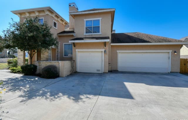 rental at 22209  Sausalito Ct in San Antonio, TX — photo 2