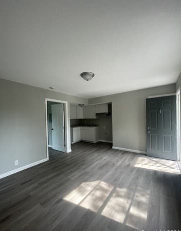 rental at 1723 W Mayfield Blvd Unit 6 in San Antonio, TX — photo 3