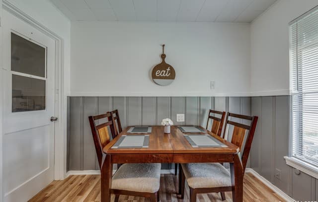 rental at 339  Edgebrook in San Antonio, TX — photo 3