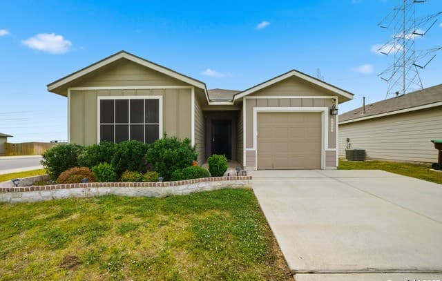 rental at 5803 Still River in San Antonio TX