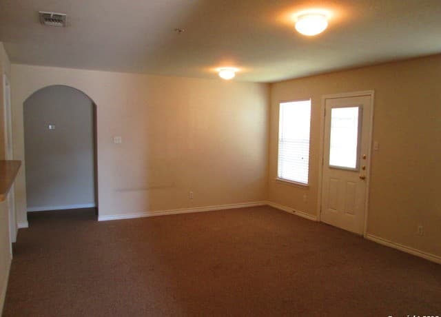 rental at 10003  Vasso View Unit 4 in Converse, TX — photo 3