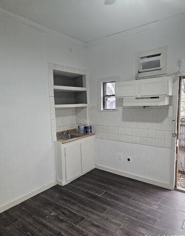 rental at 340  McKinley Unit 3 in San Antonio, TX — photo 2
