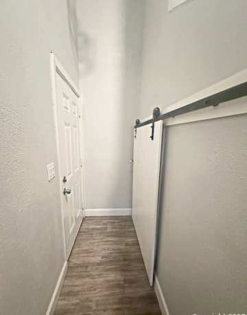 rental at 7550  Oak Chase Unit 3 in San Antonio, TX — photo 3