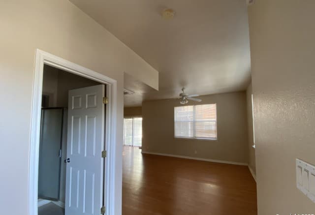rental at 143  Chapel Hill in San Antonio, TX — photo 4