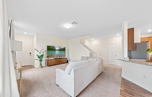 rental at 10643 W Military Drive Unit 33 in San Antonio, TX — photo 4