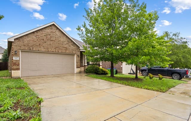 rental at 1443  Kedros in San Antonio, TX — photo 2