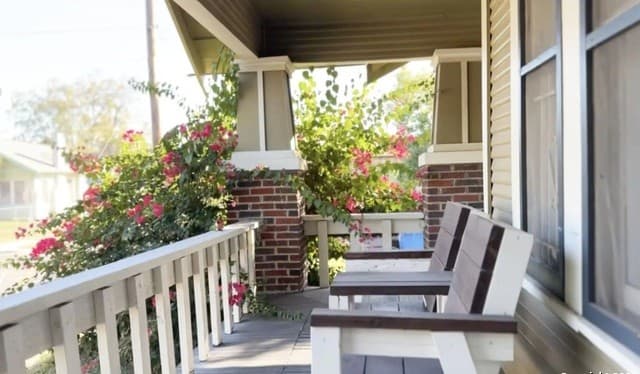 rental at 123  Dilworth in San Antonio, TX — photo 2