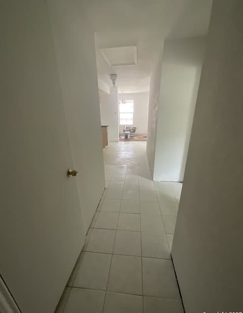 rental at 1216  Gardina St Unit 1216 in San Antonio, TX — photo 4