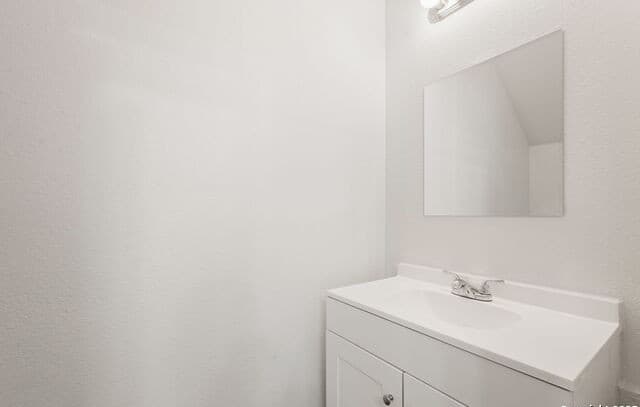 rental at 8719  Wurzbach Unit 202 in San Antonio, TX — photo 5