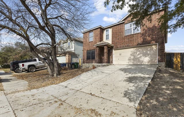 rental at 8615  Harvest Moon in San Antonio, TX — photo 1