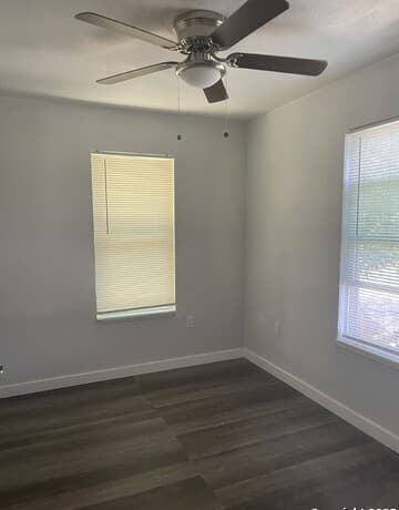 rental at 4818  Monterey St Unit #202 in San Antonio, TX — photo 5