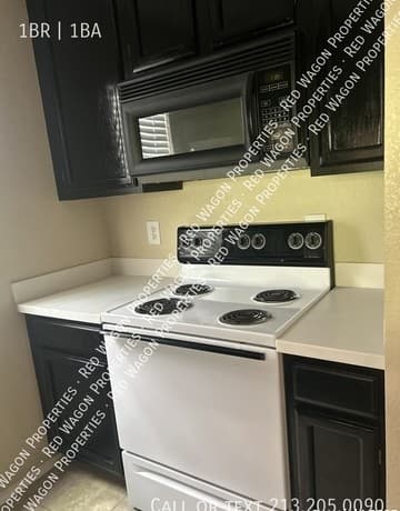 rental at 4803  Hamilton Wolfe Unit 914 in San Antonio, TX — photo 4