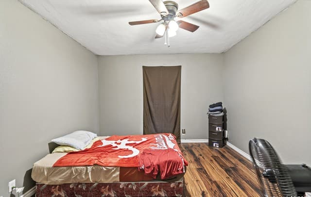 rental at 3122  Culebra Road Unit 104 in San Antonio, TX — photo 4
