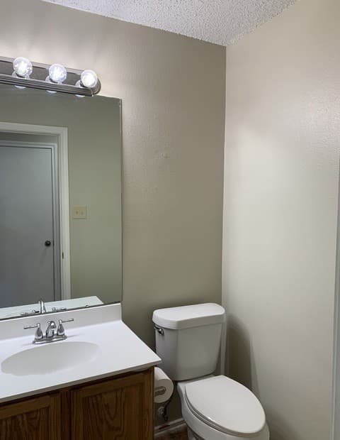 rental at 5518  Camry Spgs in San Antonio, TX — photo 4