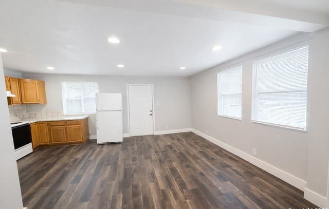 rental at 116  Dolores Unit 1 in San Antonio, TX — photo 3