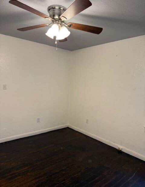 rental at 512 E Mulberry Unit 2 in San Antonio, TX — photo 2