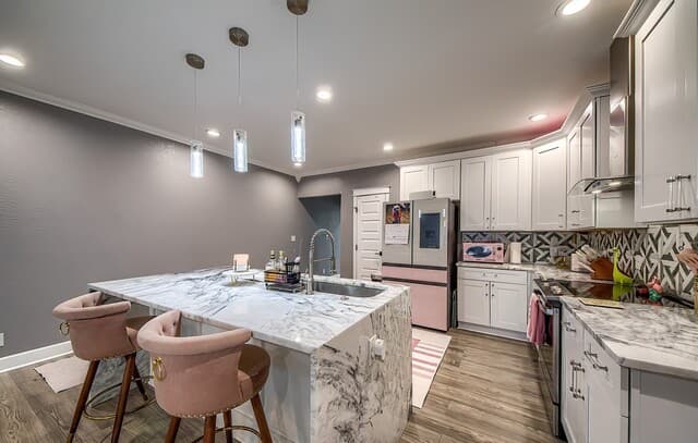 rental at 1002  French Place in San Antonio, TX — photo 5