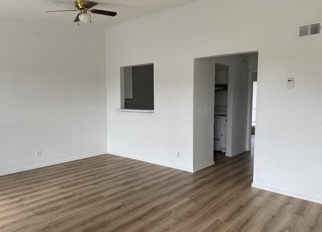 rental at 4949  Hamilton Wolfe Unit 5201 in San Antonio, TX — photo 3