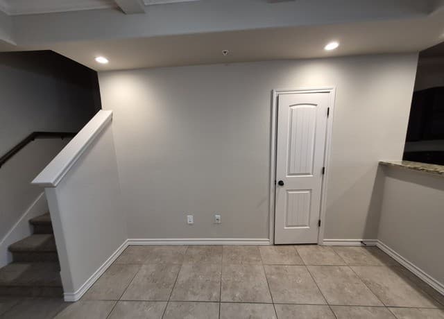 rental at 6619  Arancione Ave. Unit 102 in San Antonio, TX — photo 4