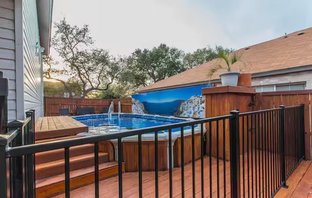 rental at 8414  Cross in San Antonio TX