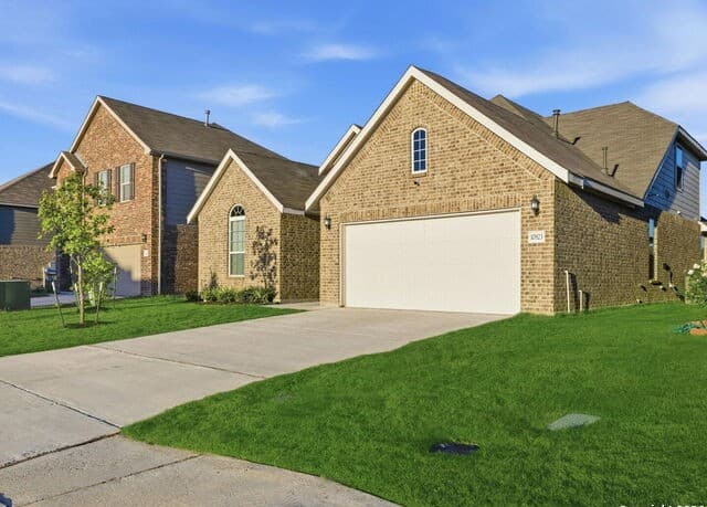 rental at 10823  Lone Ranger in San Antonio, TX — photo 3