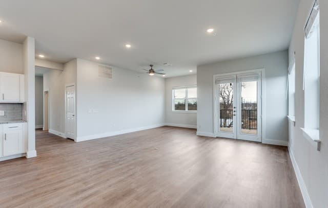 rental at 330 E Carson Unit 2301 in San Antonio TX