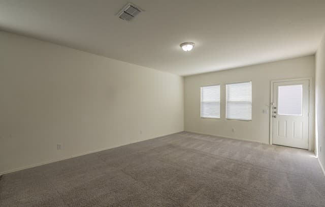 rental at 5203  Winding Stream in St Hedwig, TX — photo 4