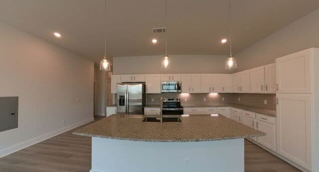 rental at 330 E Carson Unit 2102 in San Antonio, TX — photo 2