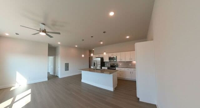 rental at 330 E Carson Unit 2102 in San Antonio, TX — photo 3
