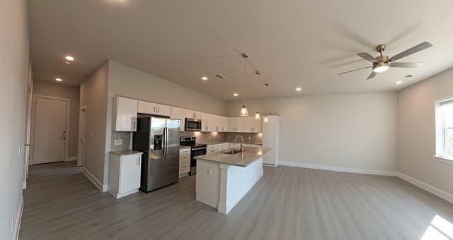 rental at 330 E Carson Unit 2201 in San Antonio, TX — photo 3