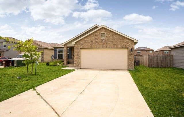 rental at 3619  Storm Moon in Converse, TX — photo 3