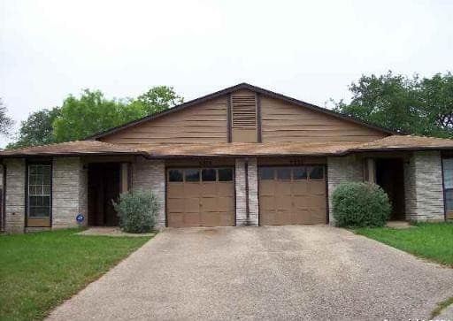 rental at 5319  Ashbury Dr in San Antonio, TX — photo 1