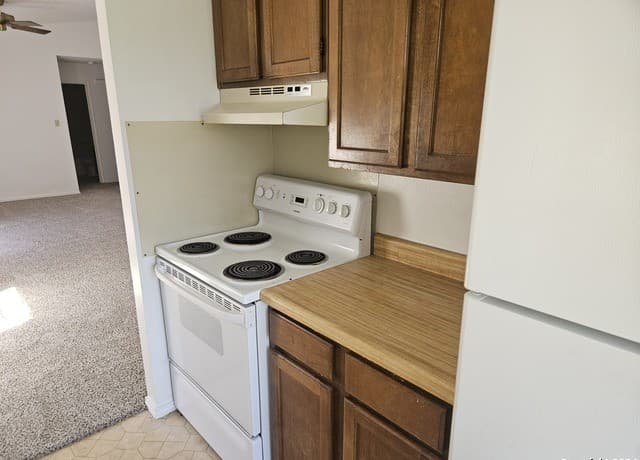 rental at 5319  Ashbury Dr in San Antonio, TX — photo 4