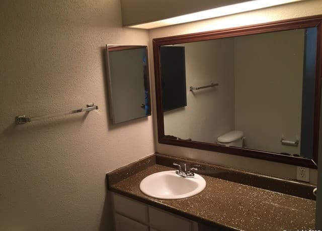 rental at 7923  Donore Pl Unit 16 in San Antonio, TX — photo 5