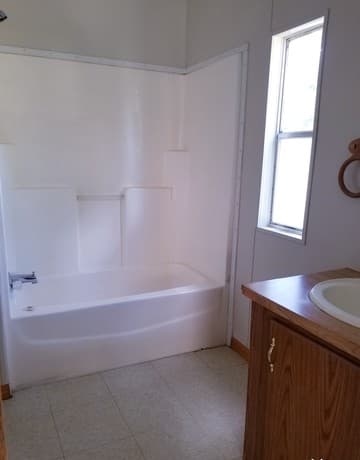 rental at 23322  Dragon Rock Rd in Elmendorf, TX — photo 5