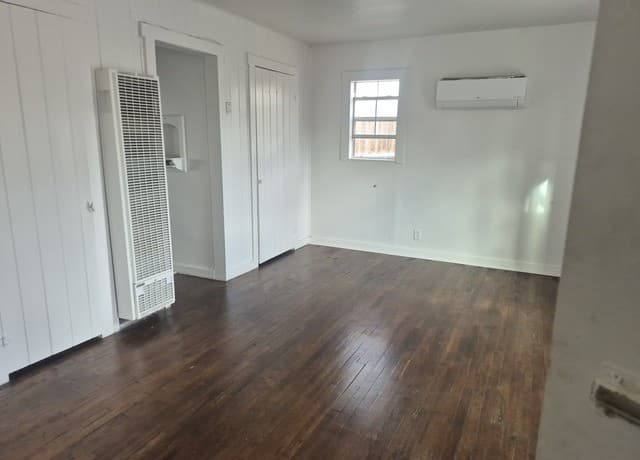 rental at 417  Eleanor Ave Unit 2 in San Antonio, TX — photo 4